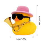 Mini pato de goma para coche, adornos para salpicadero, decoración Interior, sombrero de vaquero, pato con bufanda, gafas de sol, juguetes para niños, regalos, accesorios para coche