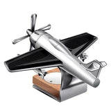 Solarbetriebener rotierender Flugzeug-Autolufterfrischer und Ornament