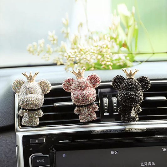 Süßer Parfüm-Clip für die Lüftung im Auto in Bärform mit schillerndem Strass