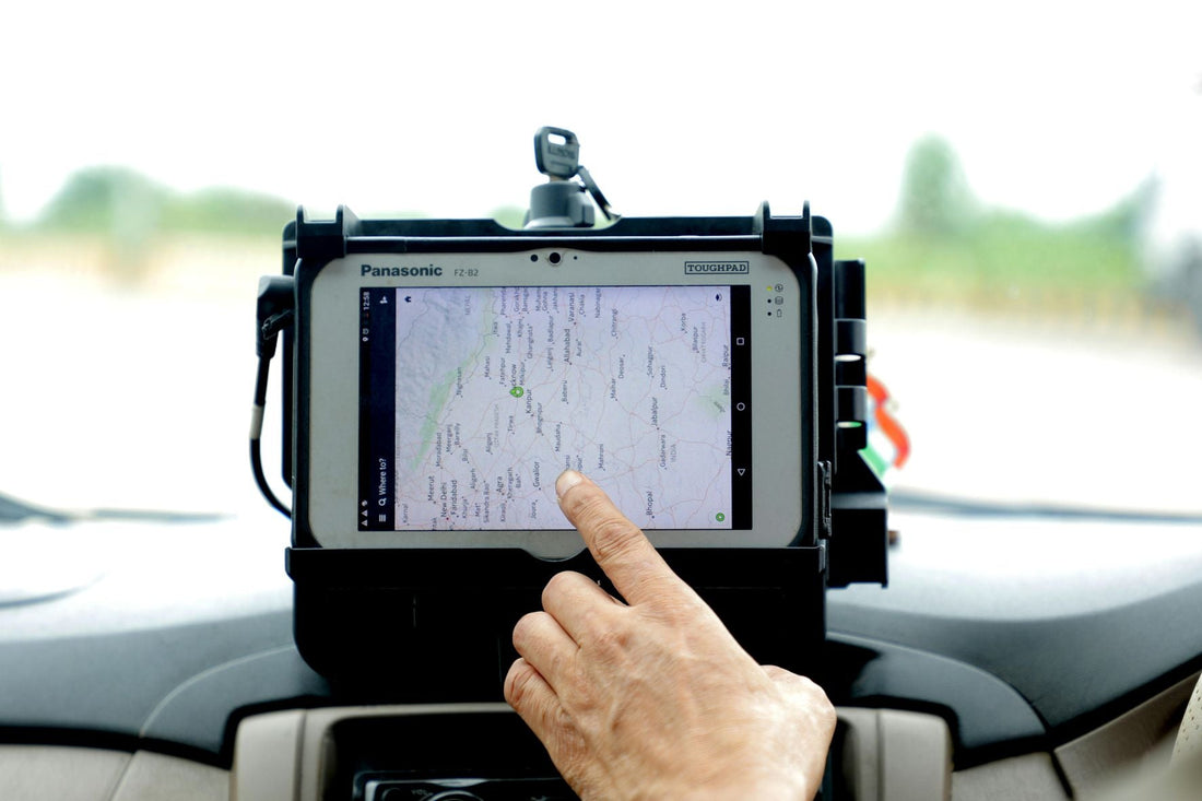 Should You Put a GPS Tracker on Your Car and Why? Safety, Security, and Practical Benefits Explained