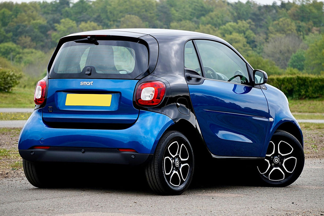 Turning Your Car Into a Smart Vehicle: Must-Have Gadgets for Daily Convenience