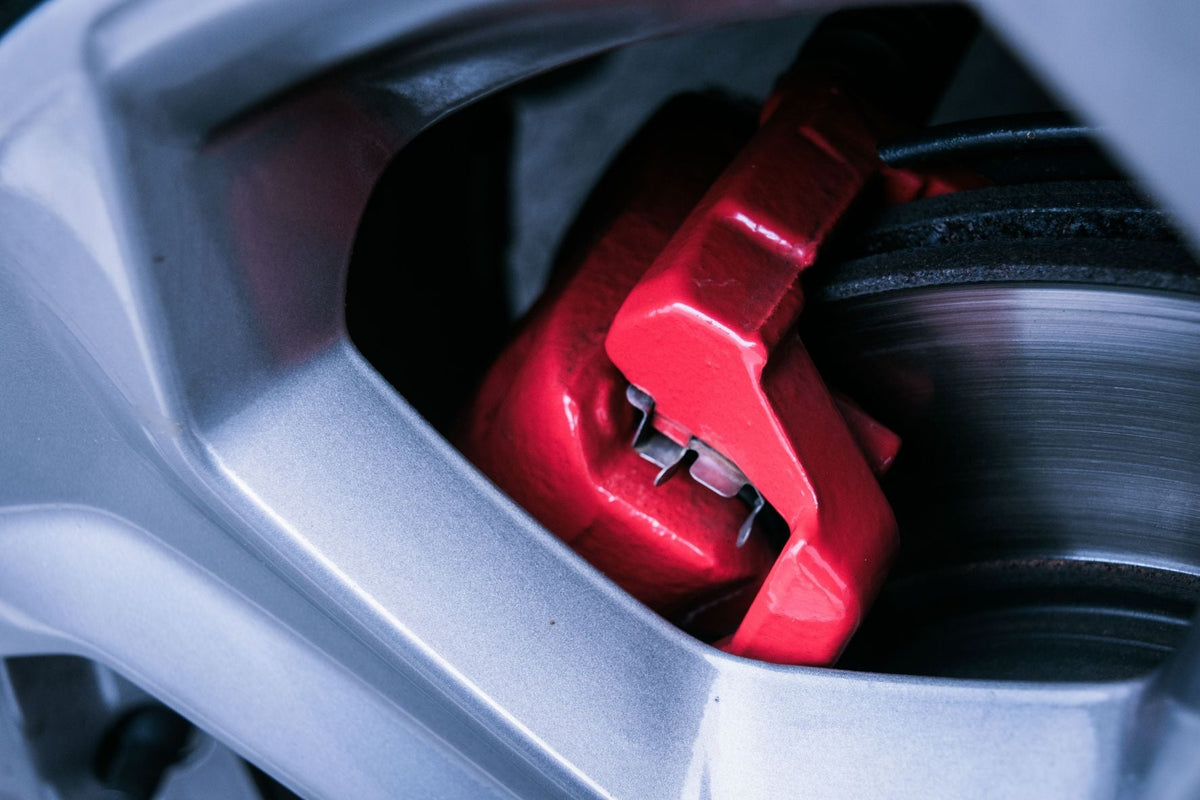 Brake Bleeder Types Explained: Manual, Vacuum and Pressure Systems