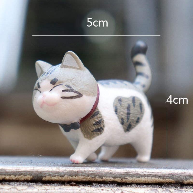 Anime-Kätzchen-Auto-Ornament: Mini-Katzen-Armaturenbrett &amp; Spiegel-Dekor