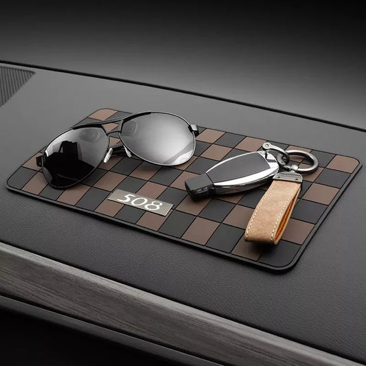 Rutschfeste Silikonmatte für das Armaturenbrett im Auto zur Aufbewahrung von Telefon und Sonnenbrille