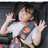 Verstellbarer Auto-Sicherheitsgurthalter und Polsterbezug für Kinder – bequemer und sicherer Schulterpositionierer