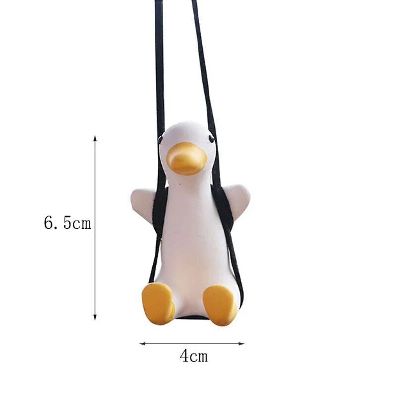 Colgante de coche de pato oscilante de anime