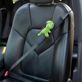Funda para cinturón de seguridad de coche con diseño de dinosaurio verde para mayor comodidad y estilo.