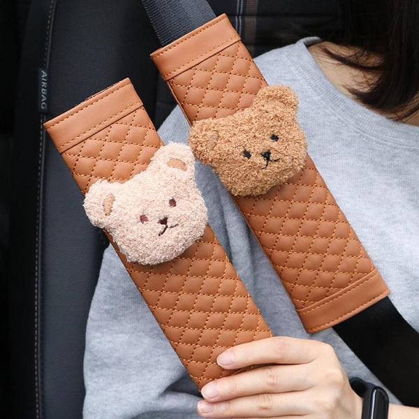 Niedliches Sicherheitsgurtkissen mit Bärenmotiv für Kinder im Auto – Schultergurtpolster aus weichem Leder