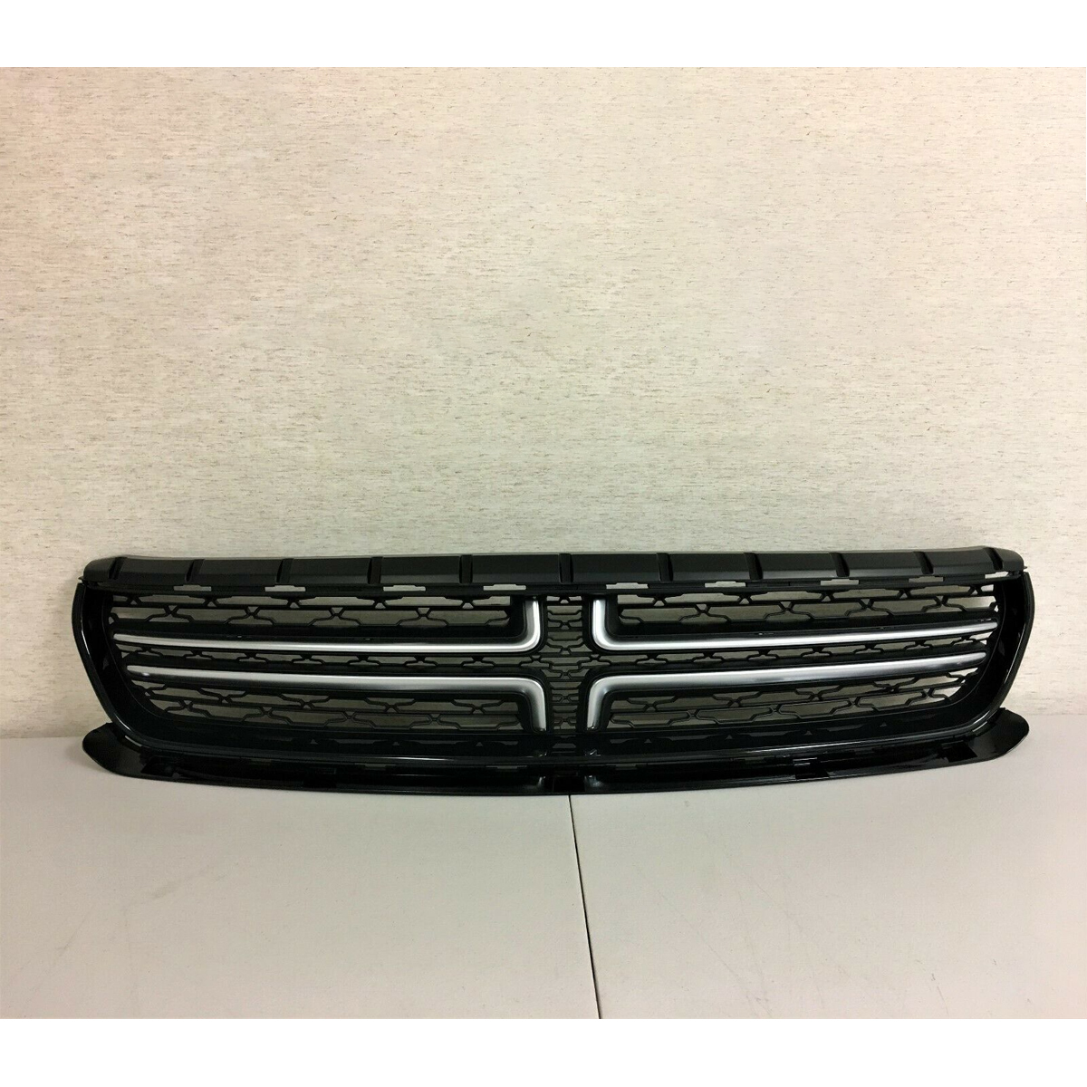 Black & Silver ABS Front Upper Bumper Grill Grille for Dodge Charger 2015-2018