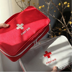 Tomato Travel storage first aid kit Family car gift portable medicine bag Home finishing lifesaving bag